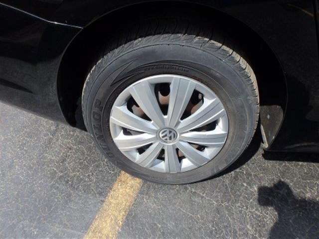 Volkswagen Jetta 2011 photo 33